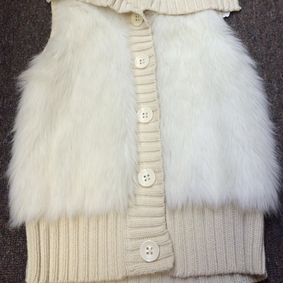 Cute faux fur vest - Picture 2 of 4