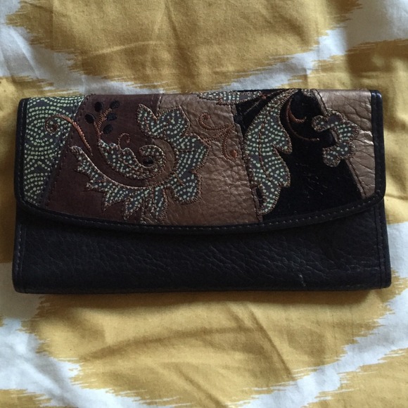 Fossil leather wallet