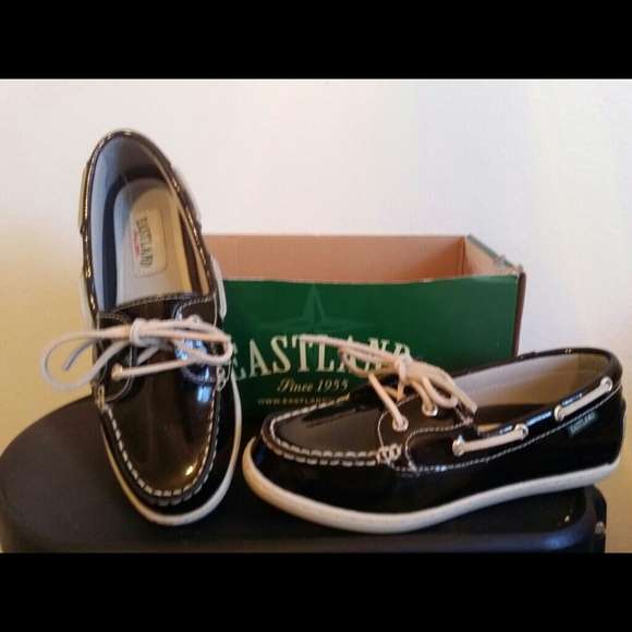 NEW! EASTLAND BOAT SHOE ROSY BLACK PATENT