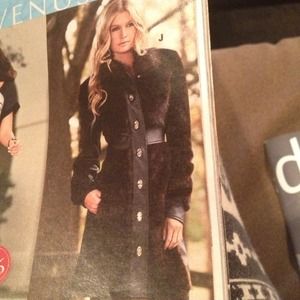 Trendy faux leather/fur very warm coat w/ pockets!