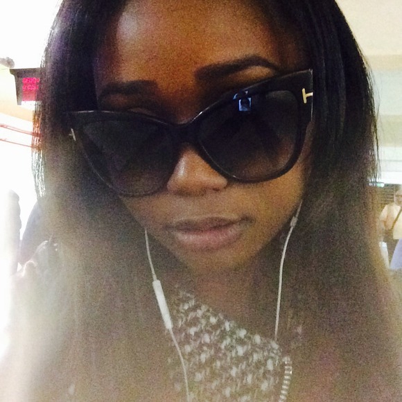 Sunglasses - Picture 3 of 3