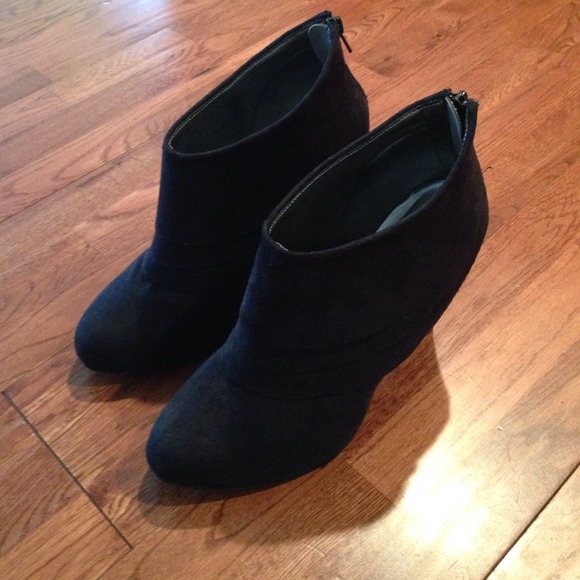 Tiered or layered black booties