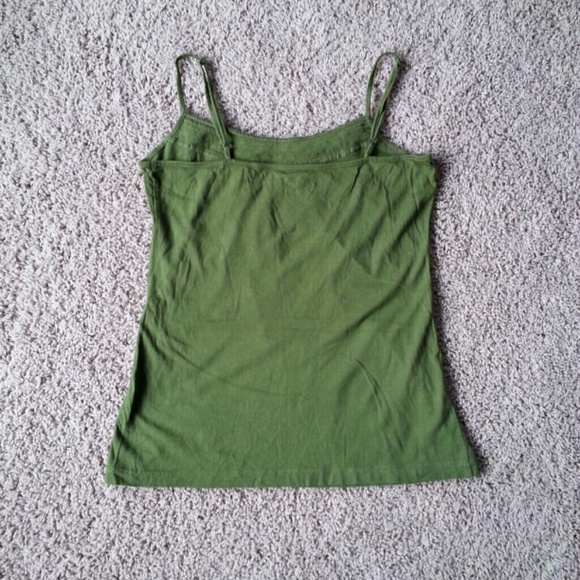 Sold in bundle. Green LOFT tank top - Picture 4 of 4