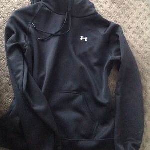 UA hoodie perfect condition