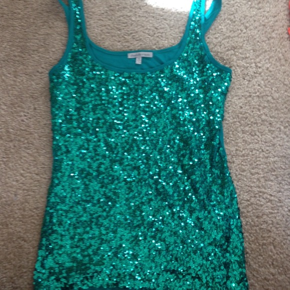 Emerald green sparkle tank