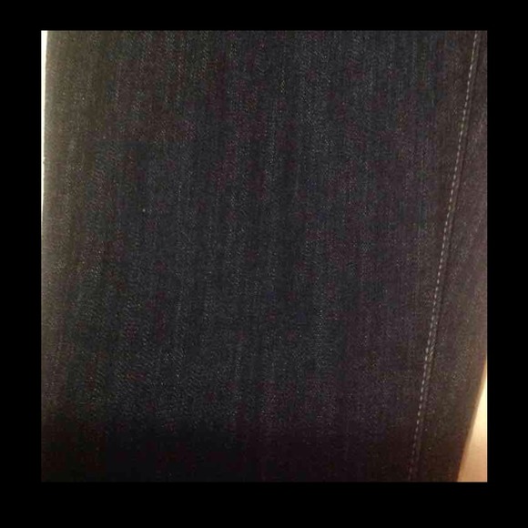 Levi Jean - Picture 3 of 4