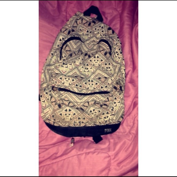 Backpacks - Picture 4 of 4