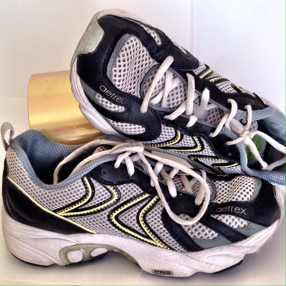 🚫sold in Bundle🚫Aetrex running/walking shoe