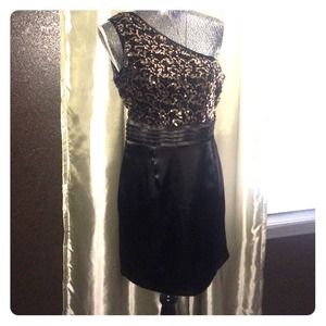 Forever 21 sequin dress!!