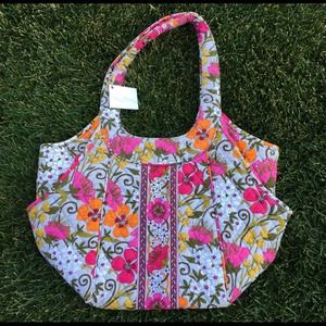 Vera Bradley- Side by Side bag- Tea Garden