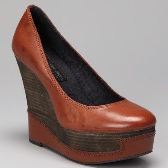 Calvin Klein Wedges!