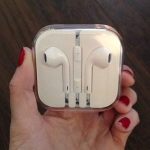 Brand New apple headphones