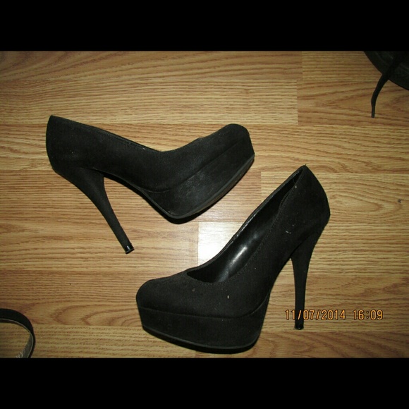 Black High Heels