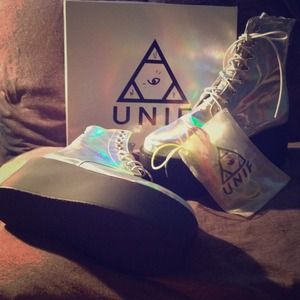 UNIF Gamma Ray Boots