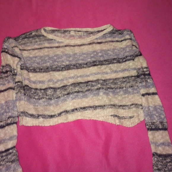 Abercrombie Cropped Sweater