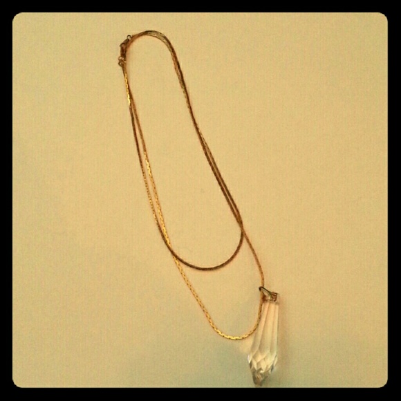 Crystal nechlace