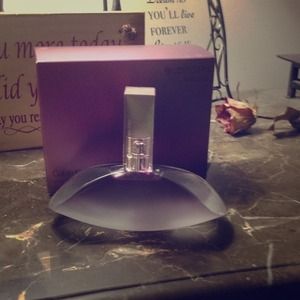 Calvin Klein Euphoria Blossom