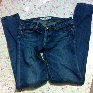 💕Price reduced!!💕Uniqlo jeans skinny fit size 25