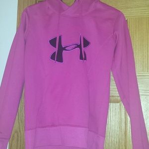 Under Armour sweatshirt