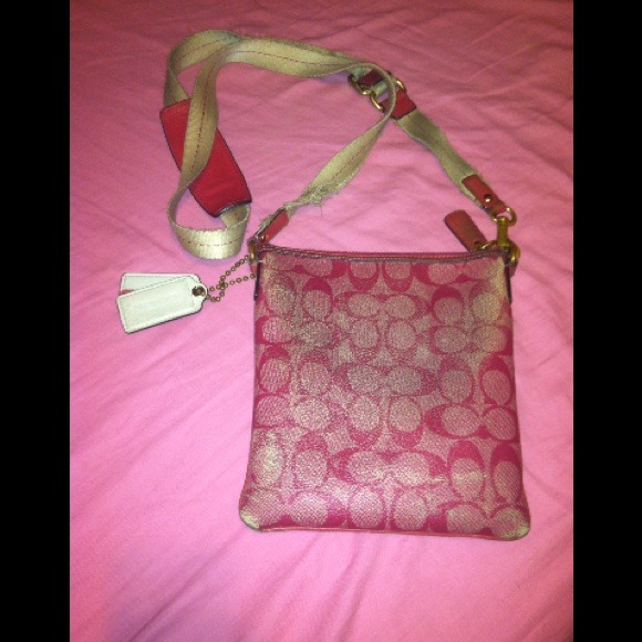 Authentic Coach Purse/Handbag - Picture 2 of 4