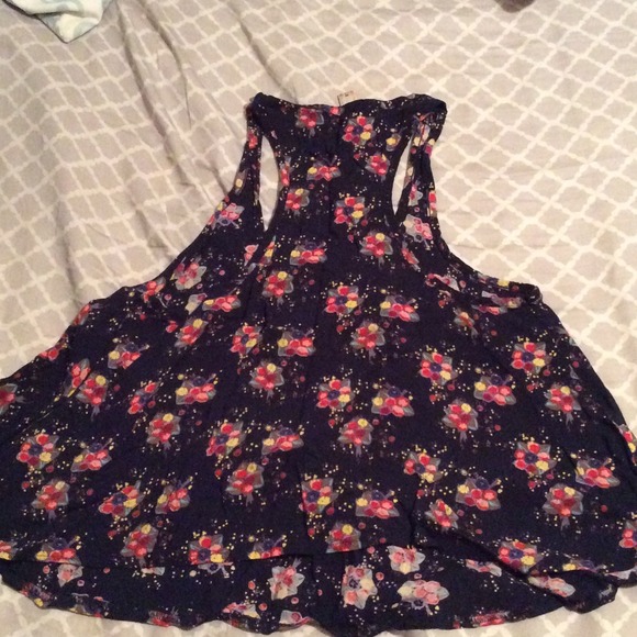 Tank top - Picture 2 of 2