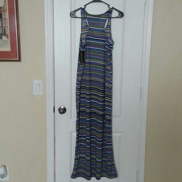 SOLDBUNDLEStriped Maxi - Picture 4 of 4