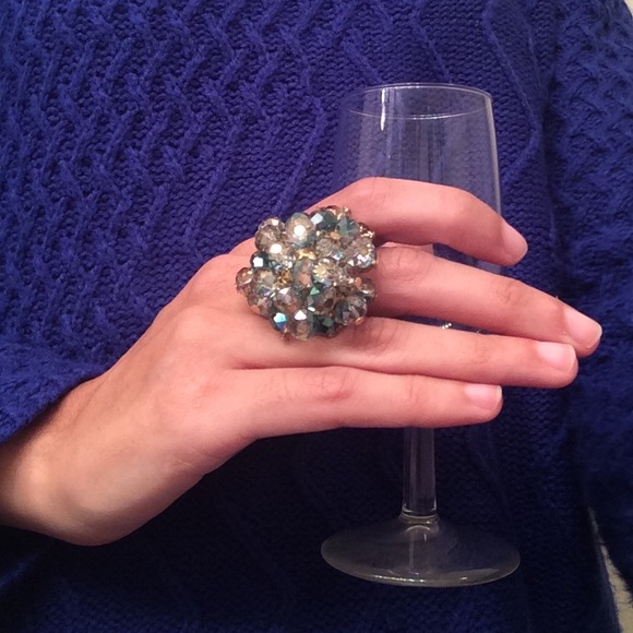 Multi color bead gold cocktail ring - Picture 2 of 2