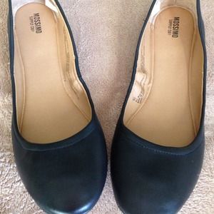 Mossimo black flats