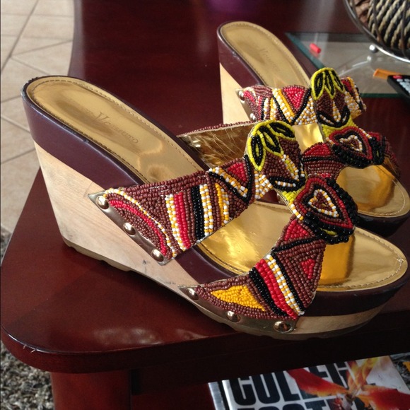 Vince Camuto wedges