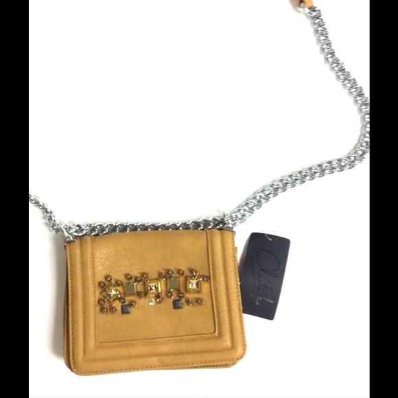 Mixed Metals Moro Crossbody handbag📈PRICE DROP📈 - Picture 2 of 4