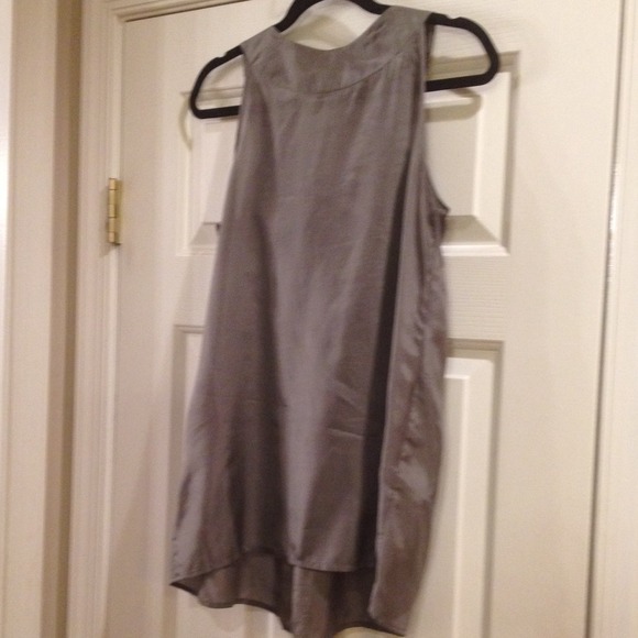 SOLD! Beautiful Gray 100%silk. Beaded collar - Picture 4 of 4