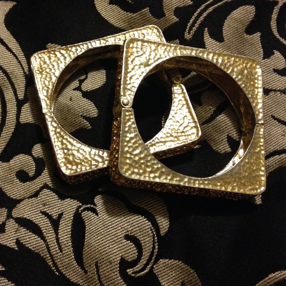 Gold square bangles