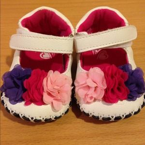 Baby girl shoes from the Children's Place