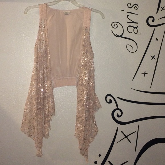 Sparkly Gold Vest. Never worn.2Free Gifts Included