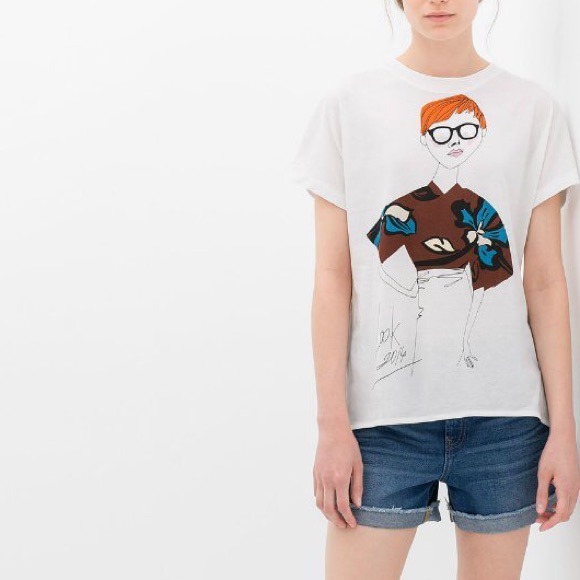 ✅SOLD✅Graphic Blouse/Tshirt