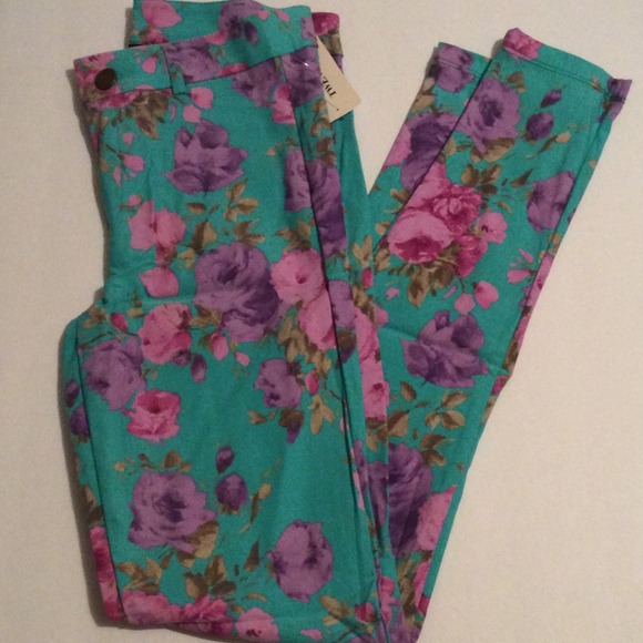 Floral stretchy pant