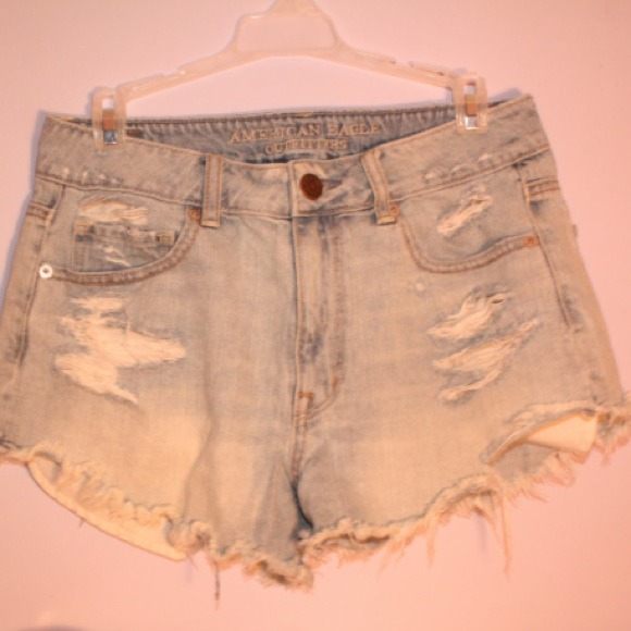 High waisted American Eagle jean shorts