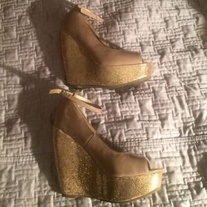 Madden girl platform shoes
