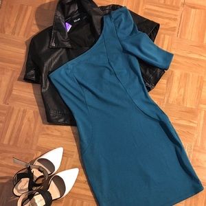 🚫Sold🚫One shoulder mini dress