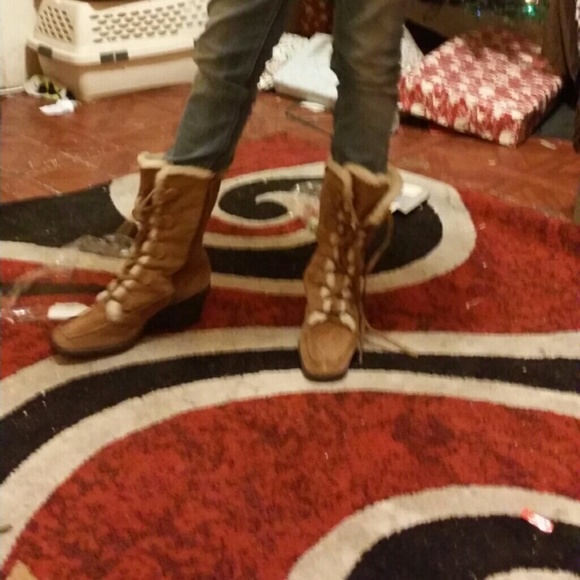 Boots - Picture 2 of 4