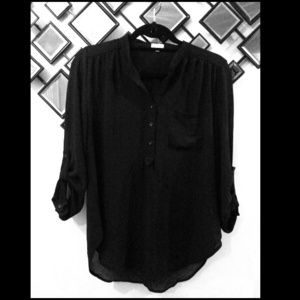 💢SOLD💢 Black sheer chiffon button up top