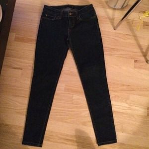Levi's 535 legging size 9
