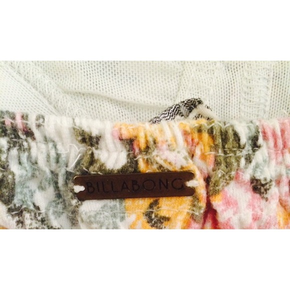 | Billabong | FINAL MARKDOWN floral print bandeau - Picture 2 of 2