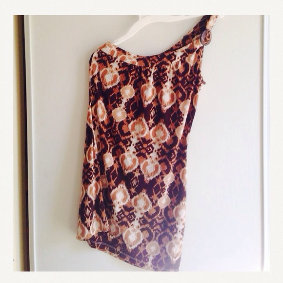 Cute One-shoulder dress - Picture 1 of 2