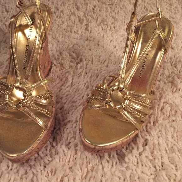 Gold Wedges