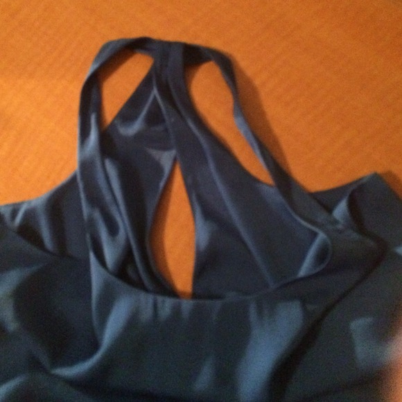 BCBG hi-lo top - Picture 3 of 3