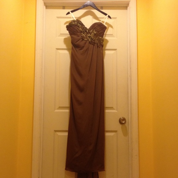 Mac Duggal Olive 100% polyester evening gown