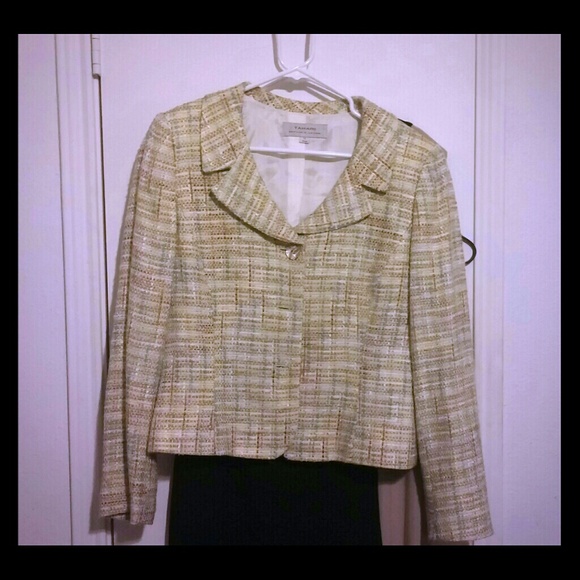 Great Tweed Blazer Jacket Tahari