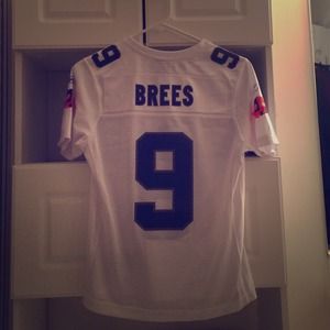 Must sell 🏈Authentic women's Jersey