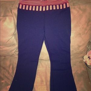 Lululemon Groove Pants - size 6